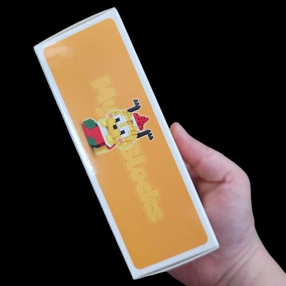 Brand New Disney Pluto Christmas Bricks Lego Figure - Picture 2 of 5